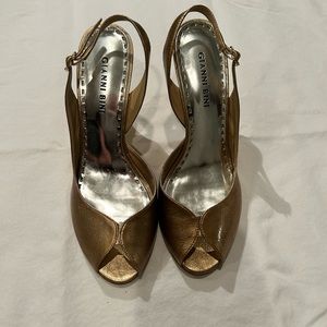 Gianni Bini Tinsel 119 Size 8 Heels